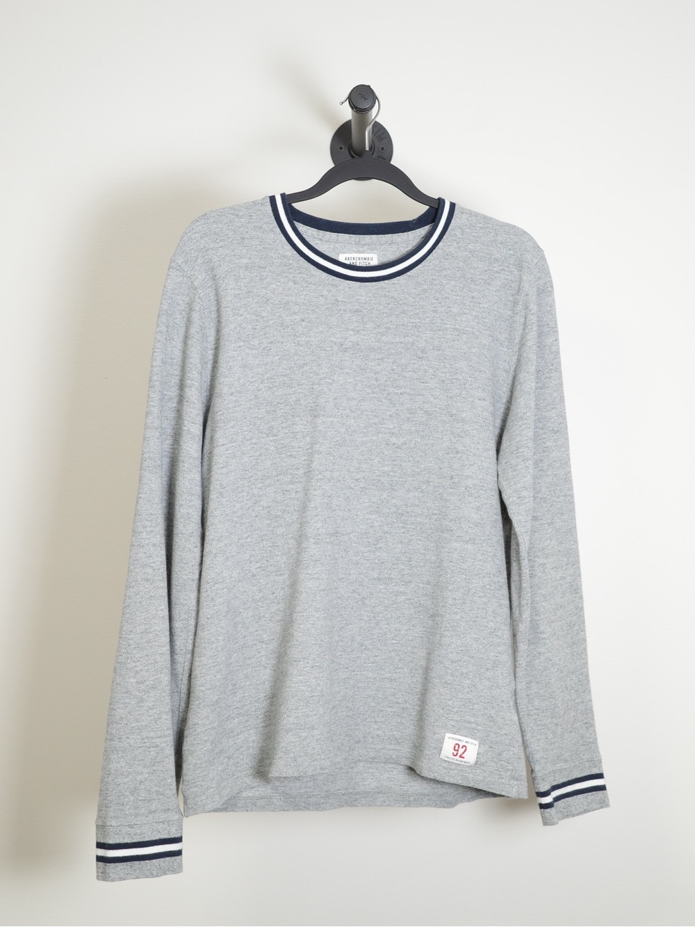 Abercrombie & Fitch Grey Long Sleeve Crewneck Sweatshirt Size US M